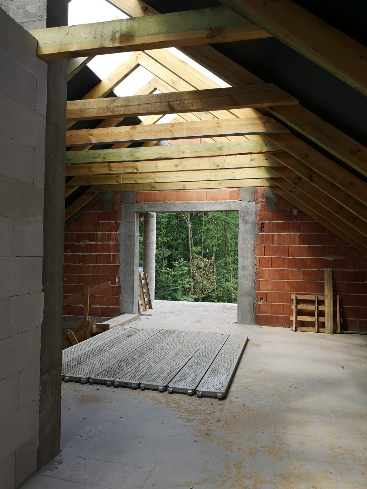 Dom weselny, architektura, projekt w ralizacji