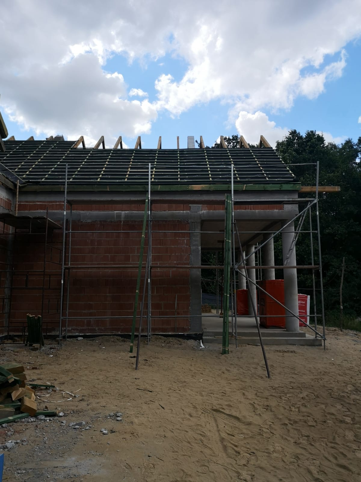 Dom weselny, architektura, projekt w ralizacji