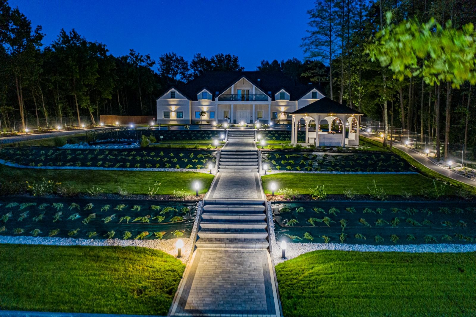 Projekt architektoniczny. Dom weselny. Szarwark 2019.